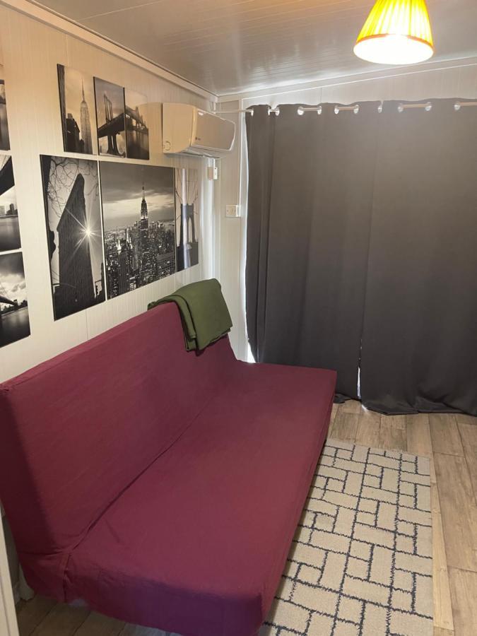 Cozy Studio In Town Center Лимасол Экстерьер фото
