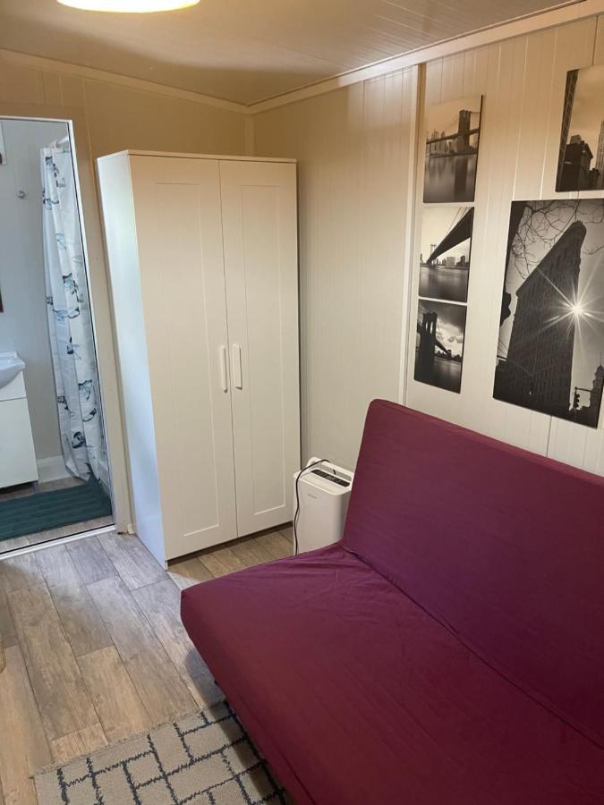 Cozy Studio In Town Center Лимасол Экстерьер фото